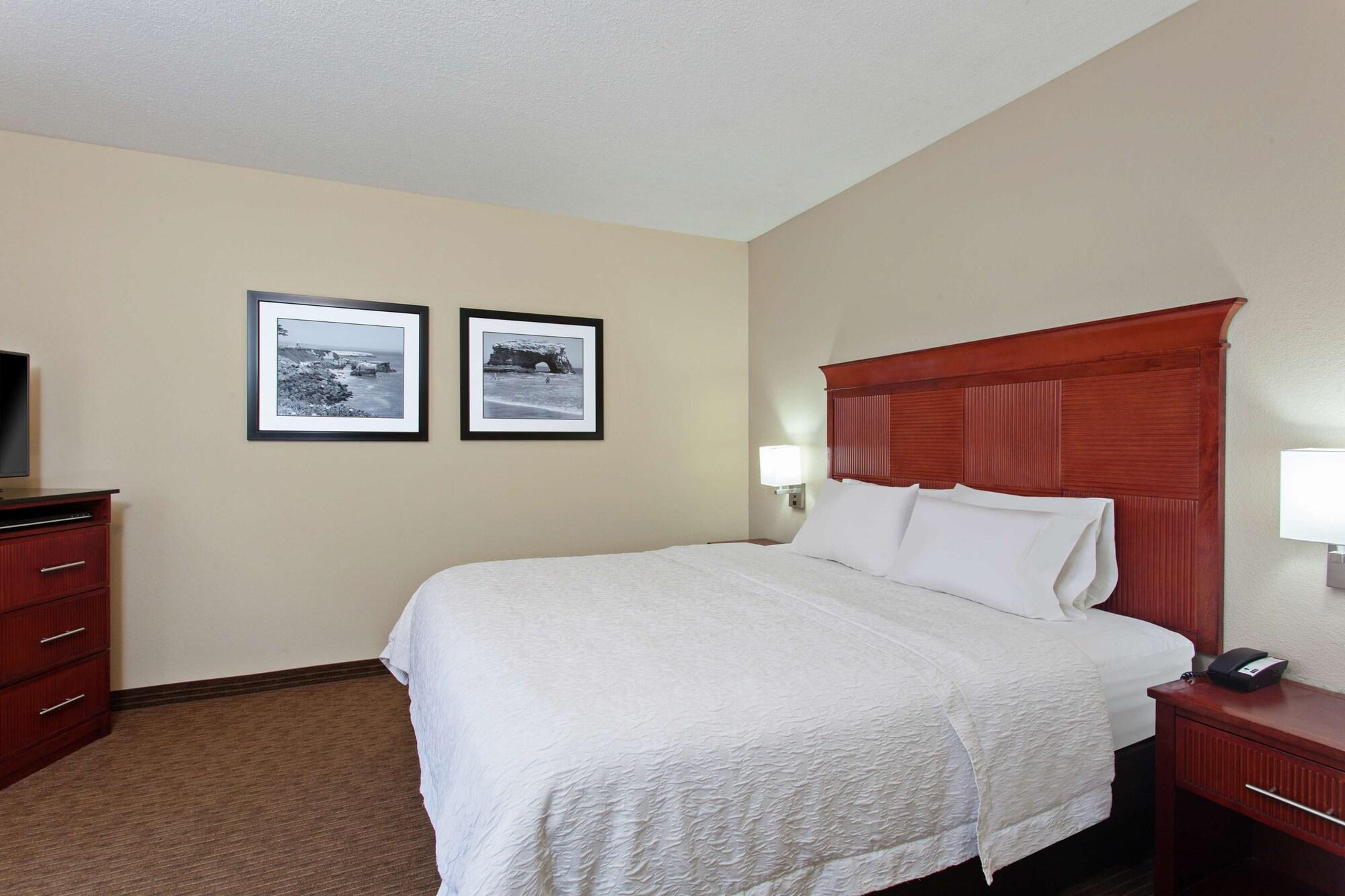 Hampton Hotel 3*