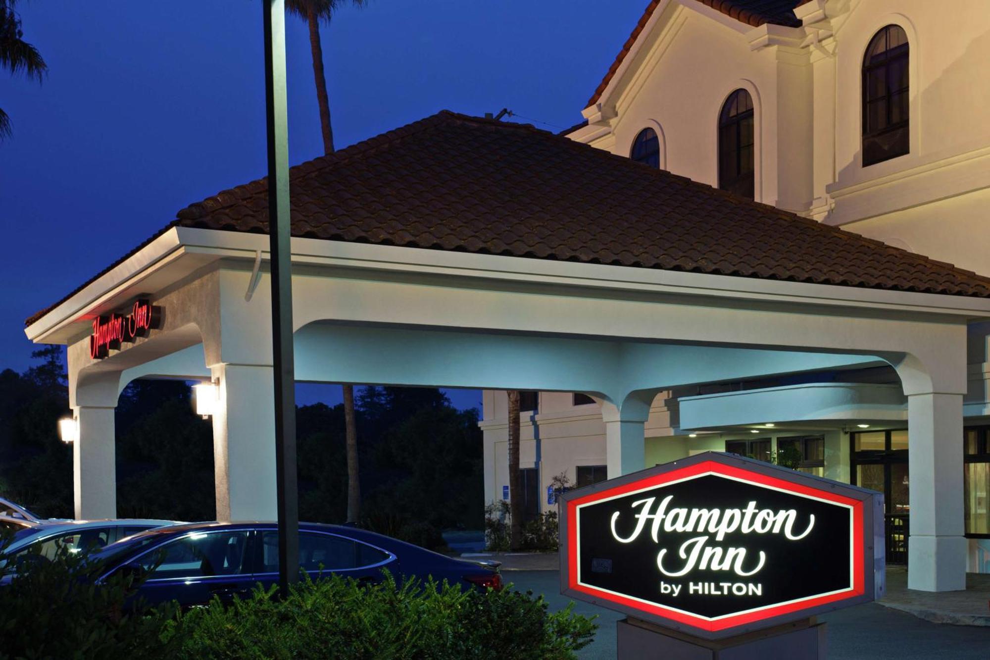 Hampton Hotel 3*