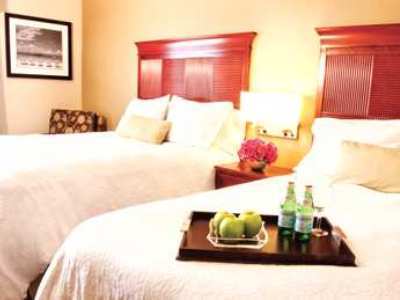 Hotel Hampton Santa Cruz